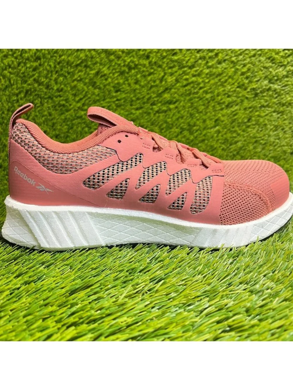 Reebok Fusion Flexweave Womens Size 8W Pink Composite Toe Work Shoes Sneakers